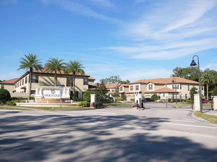 Beautiful Villa at Champions Gate - Housity