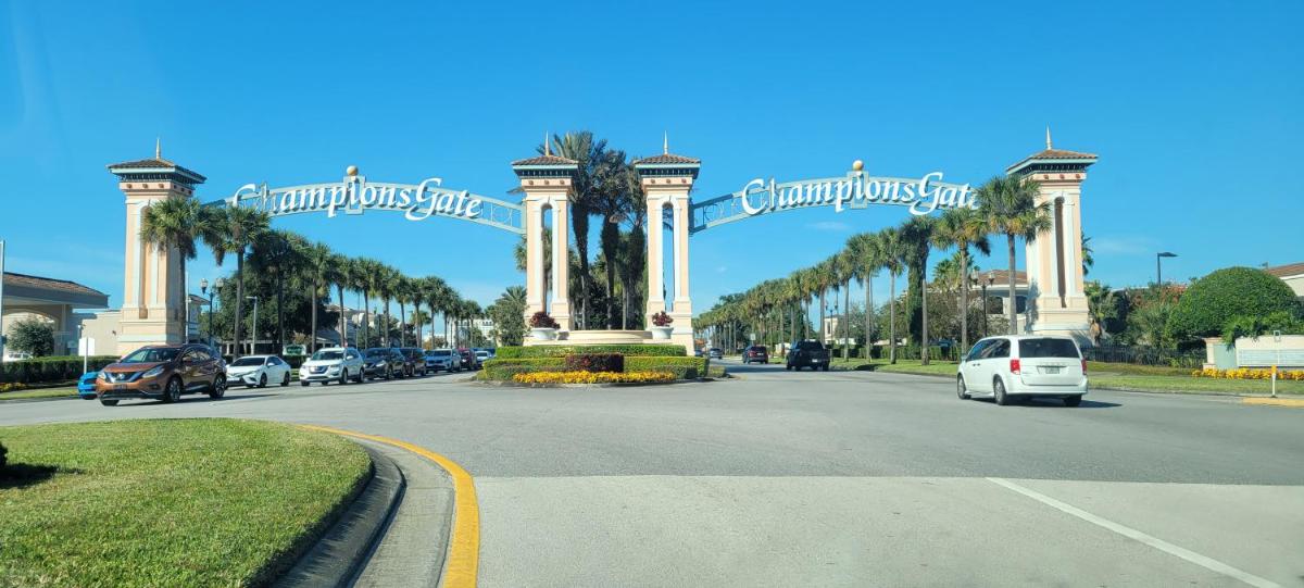 Premium Villa at Champions Gate - Housity