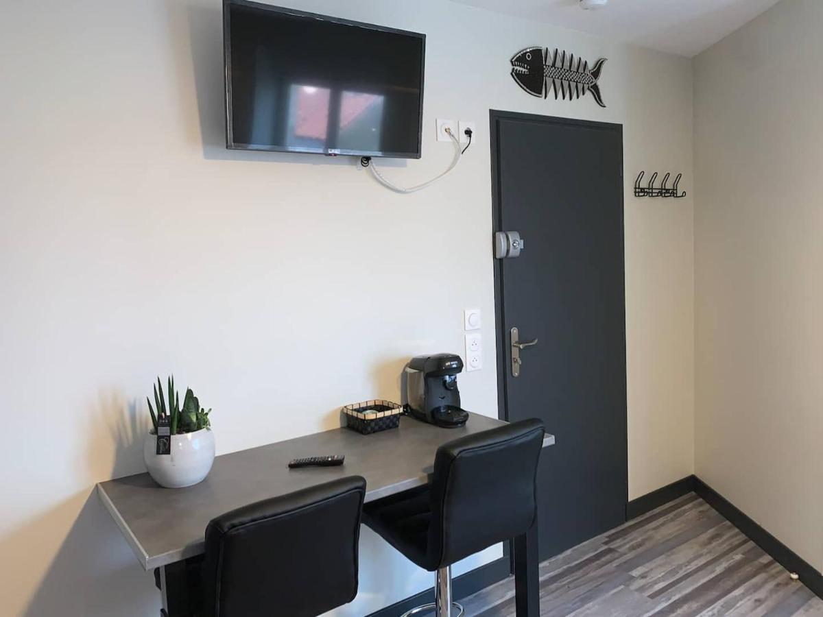 Le Petit Chaleureux - Centre ville - Wifi - stationnement (idéal couples, étudiants, business) - Housity