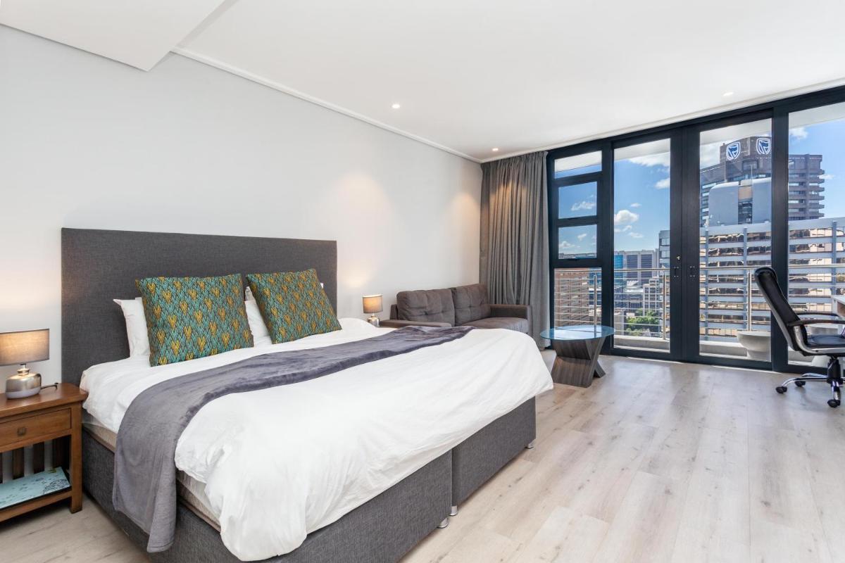 Suitetrails - Luxurious 16 on Bree Studio Apartment - Harbour Views