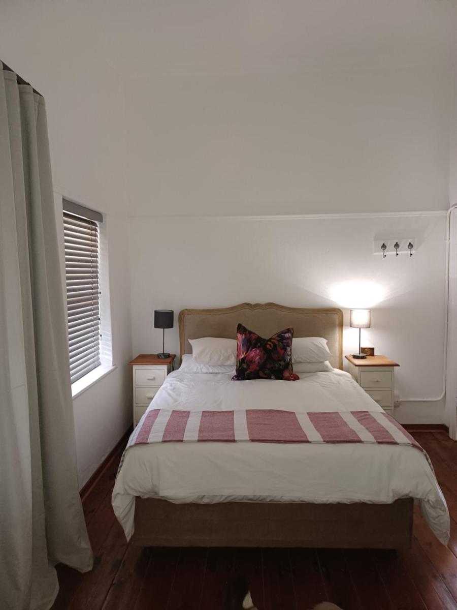 Yardley Cottage - Housity