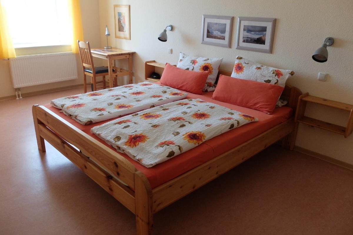 Ferienwohnung Schoene Aussicht - Housity