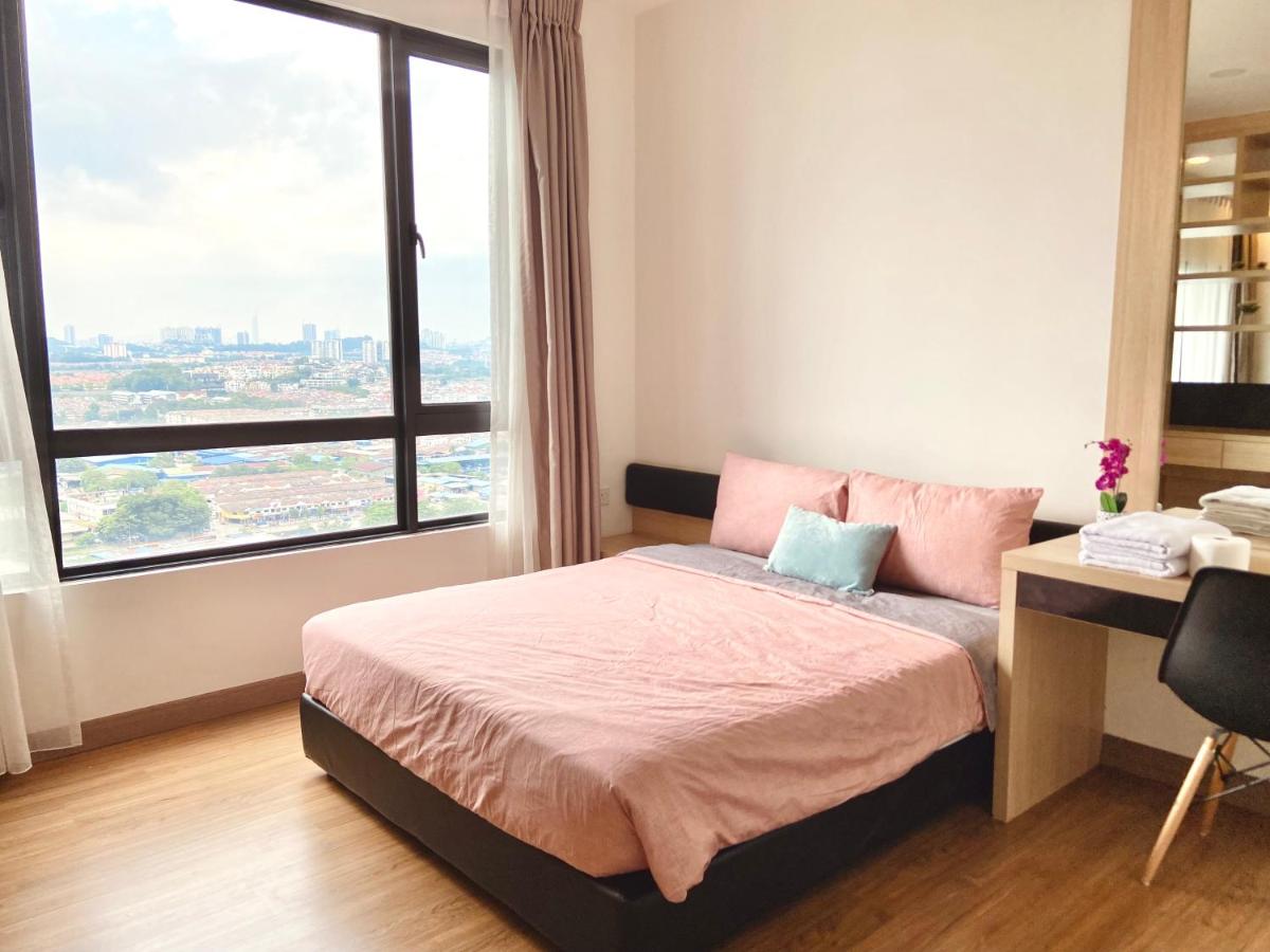 Dream Suite 2 - Landmark Residence 1, High Floor, Nice view, Wi-Fi & Tv Box - Housity