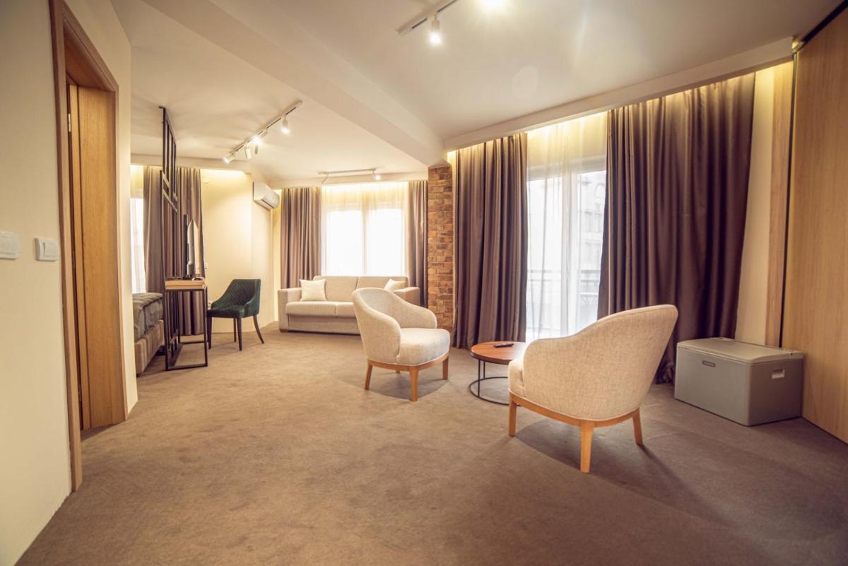 SZUR Home - Housity