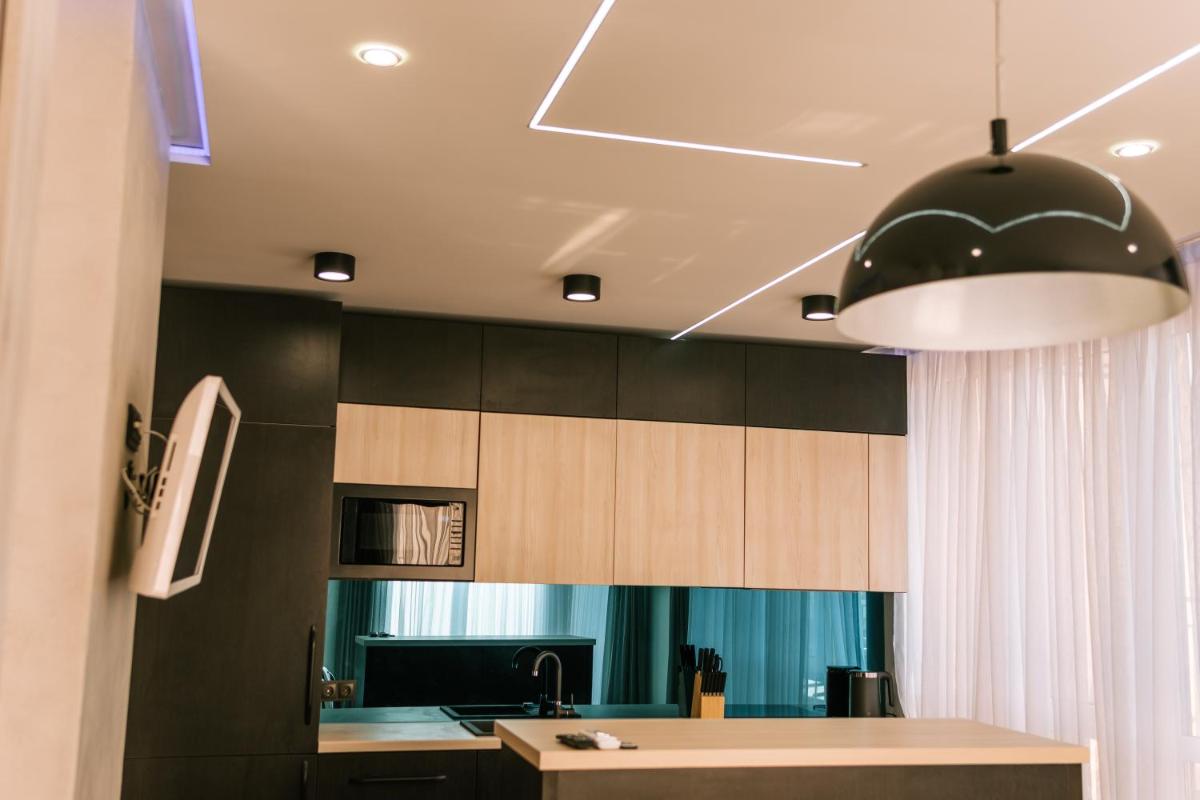 VIP SKY Apartment - Housity