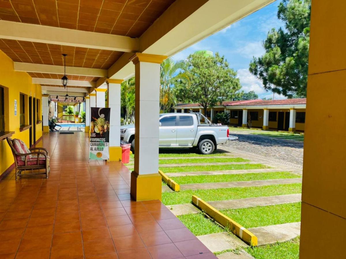 Zafra Hotel - Housity