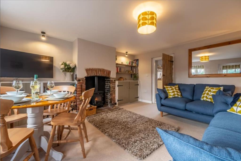 Wishing Well Cottage - Housity