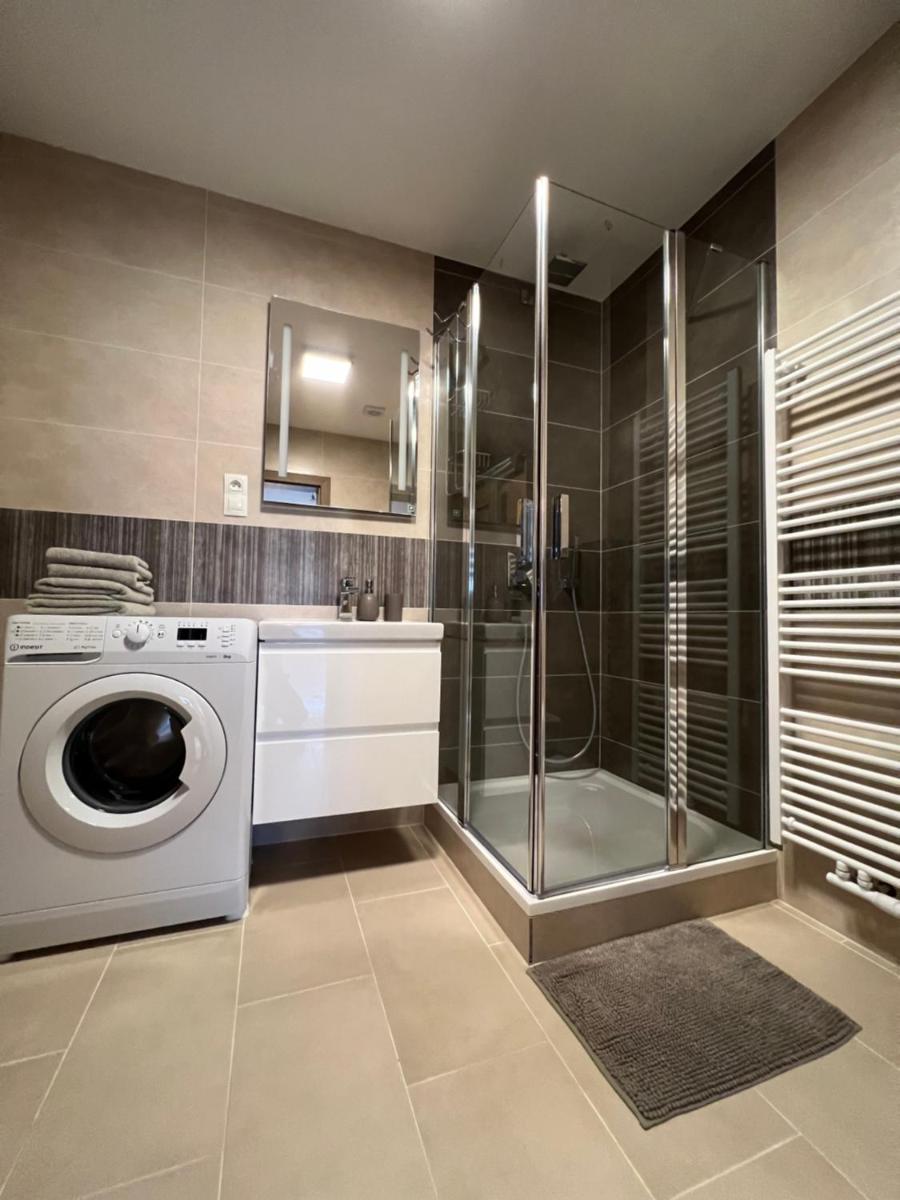 Apartman Centrum 403 - Housity