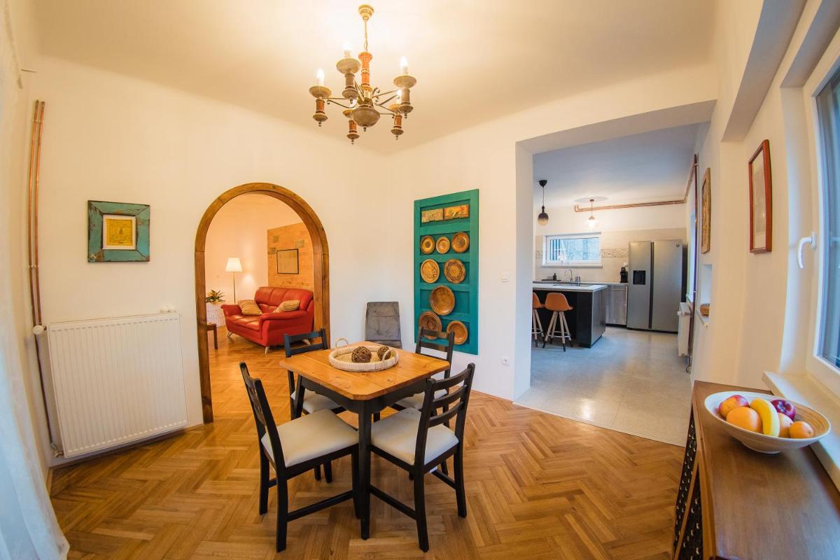 Vila Park Ravne - Housity