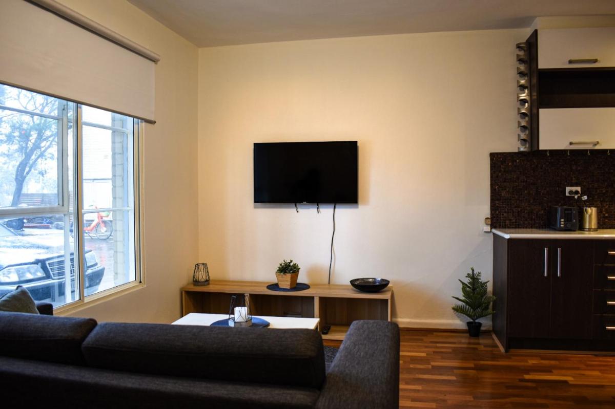 St Kilda Apartments - Housity