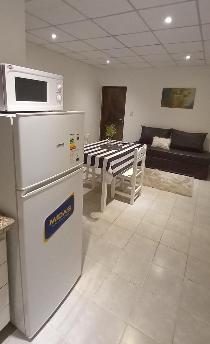 Ayres del Rio - Housity