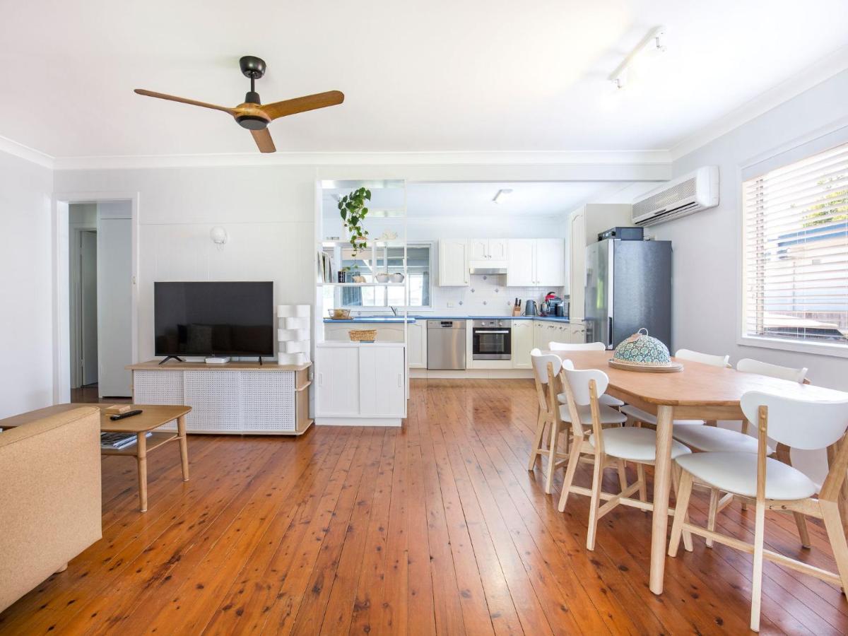 Buwadi I Pet Friendly I 3 Mins Walk to Beach - Housity