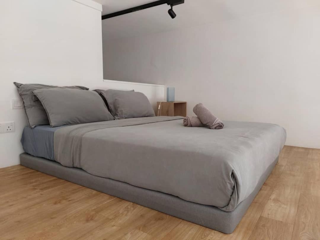 KL Sentral Loft, EST Bangsar #1, LRT - Hizvo