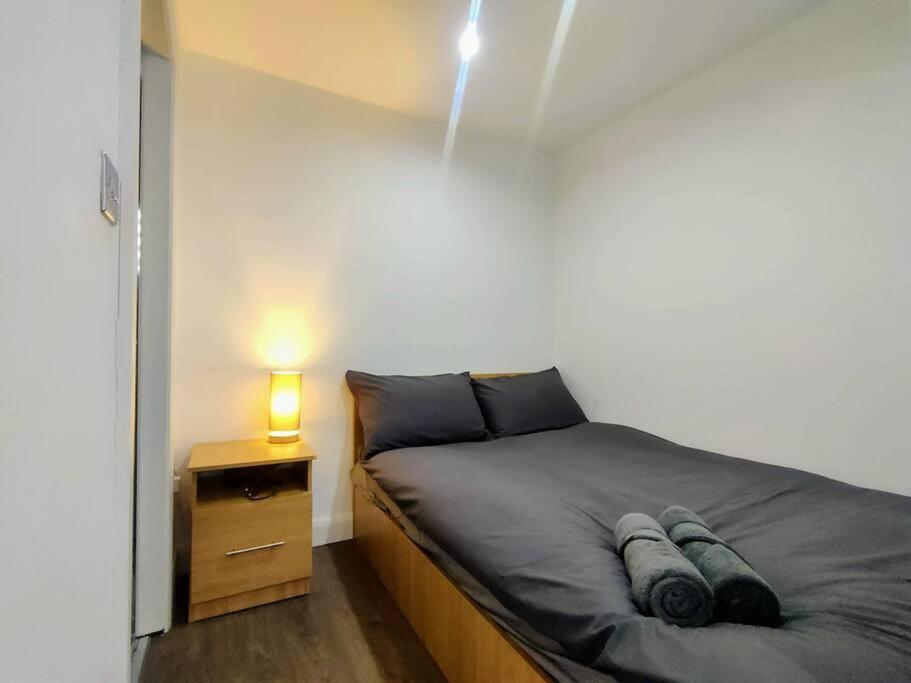Lovely Cozy Studio close to Oxford Road Station - Housity