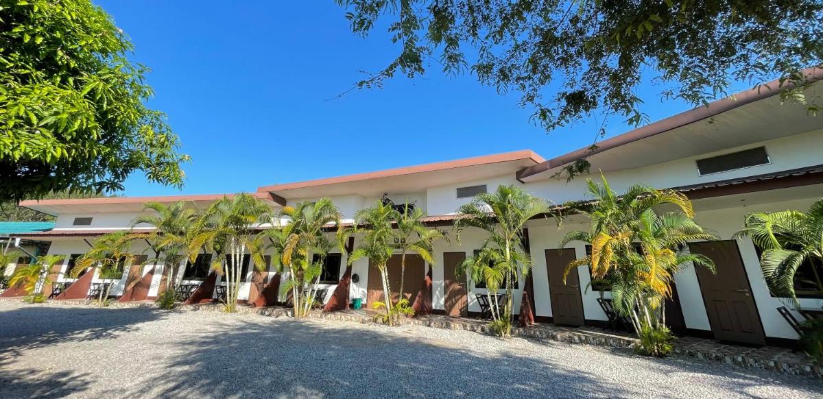 Kevin Resort - Housity