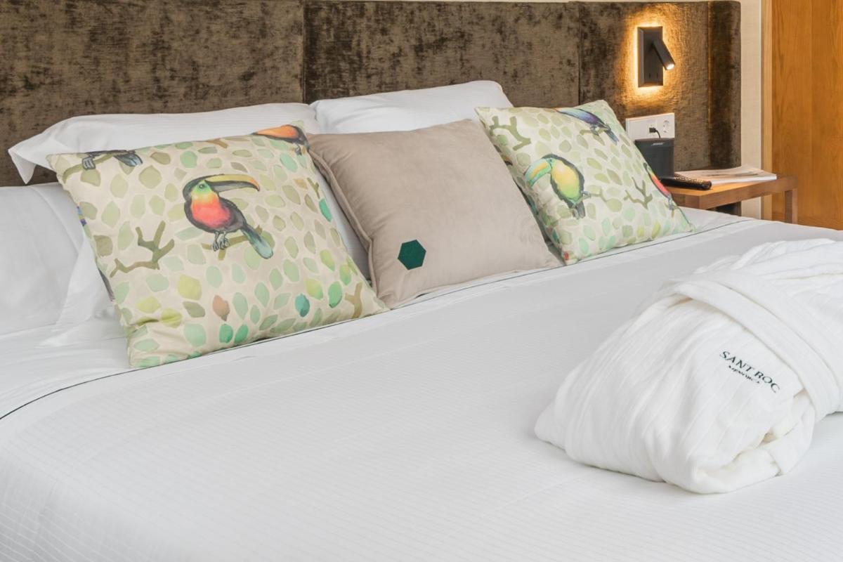 Cama o camas de una habitación en Boutique Hotel Sant Roc & Spa