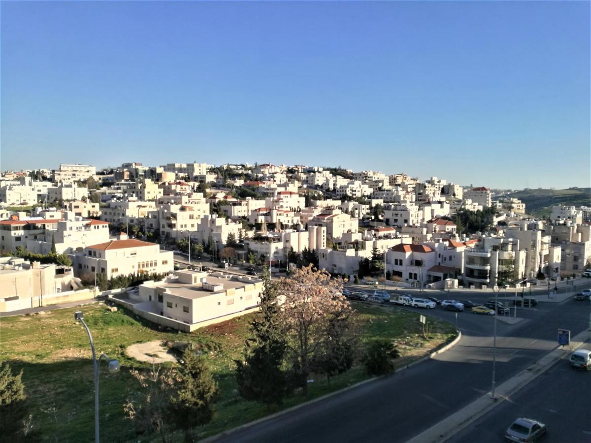 Suitetrails - Dair Ghbar Gate Apartments