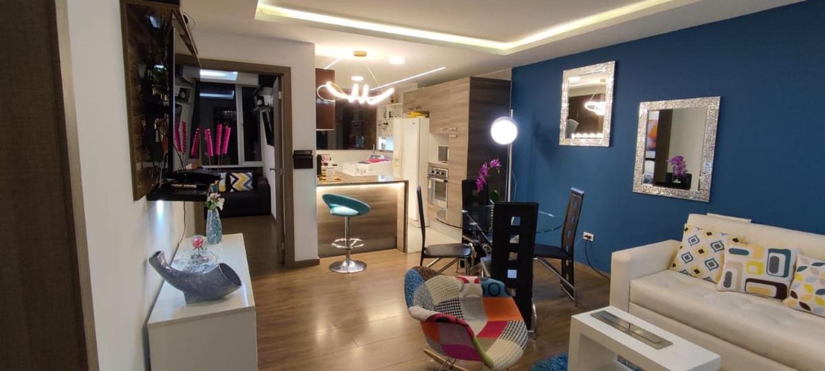 Suite de Lujo, Piso Alto, junto Parque Carolina, Generador electrico - Hizvo