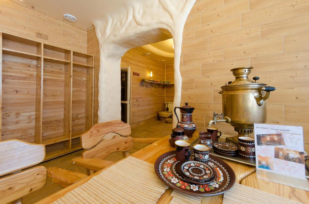 Hata Hutsula - Housity