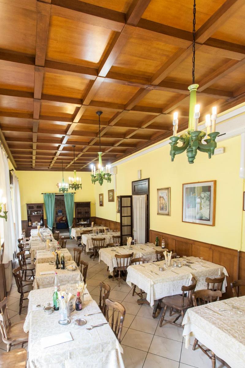 Hotel Ristorante San Carlo - Housity