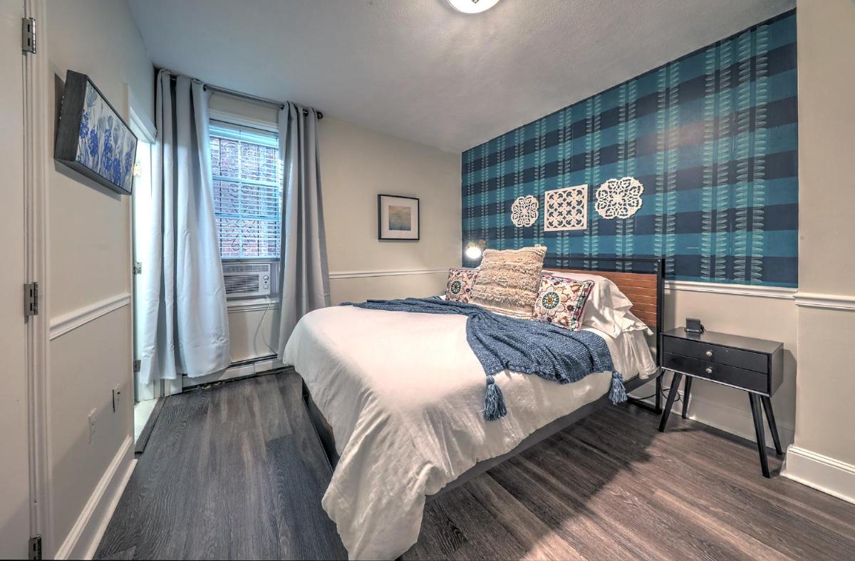 Good Hotels Boston - Housity