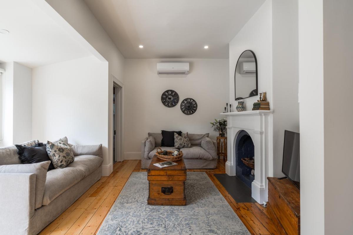 Aunt Sarah's - Housity