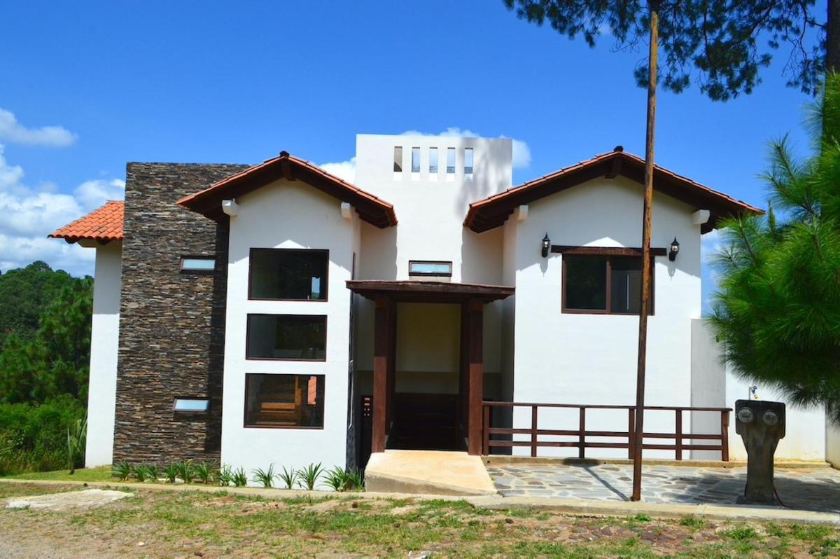 Cabaña La Galicia - Loma Toscana, Mazamitla, Jalisco. - Housity