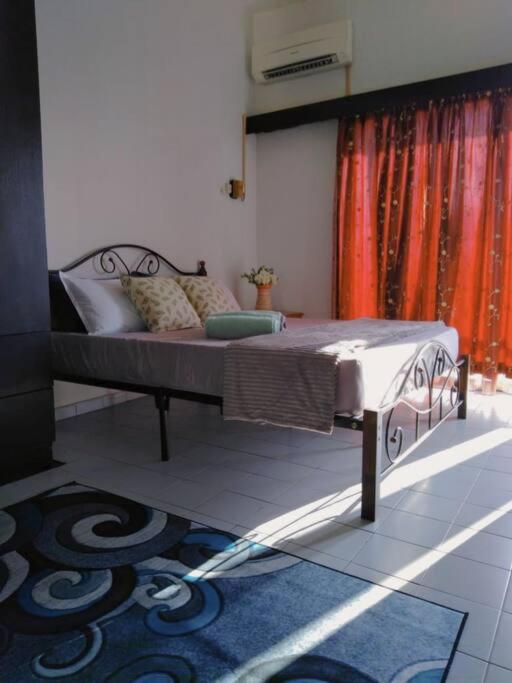 Tanjung Biru Condominium Blue Lagoon Port Dickson - Housity