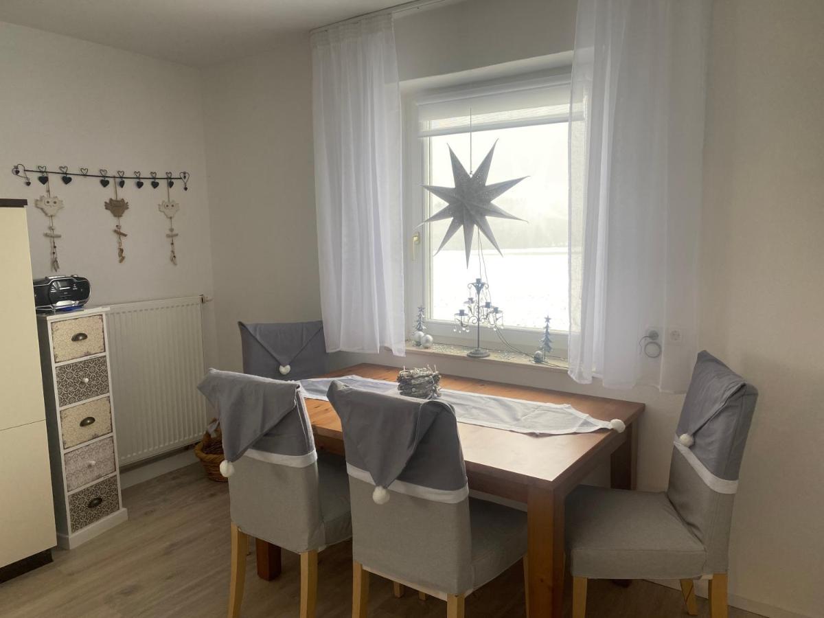 Im Idyll Chillout - Housity