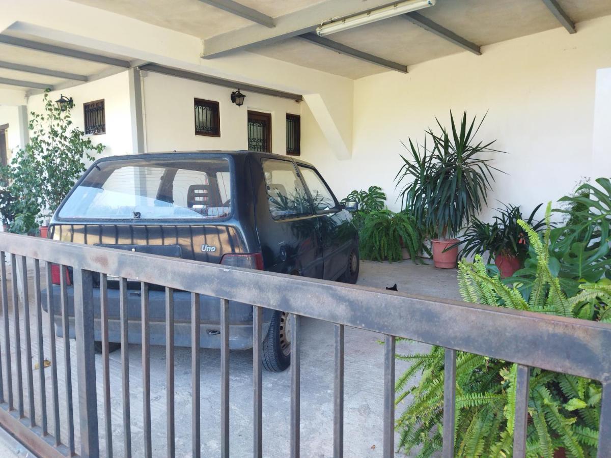 Agroikia - Housity