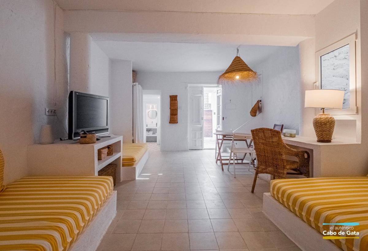Casa AMARILLA - Housity