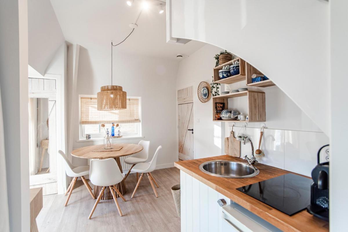 South Beach House - Housity