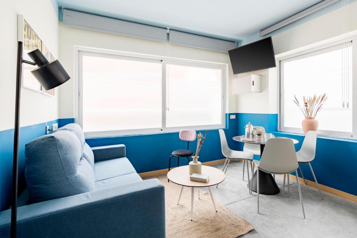 Bob W Chueca - Housity