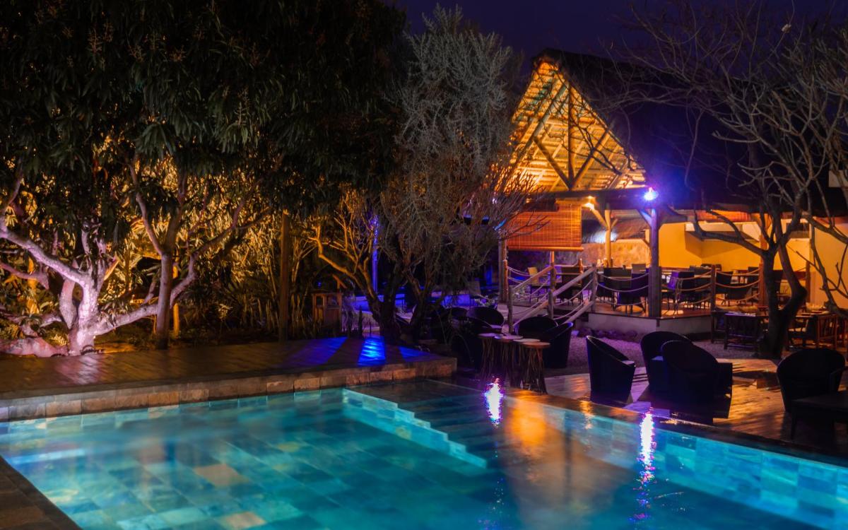 The Garden Lodge Pereybere - Piscine & Jardin - Housity