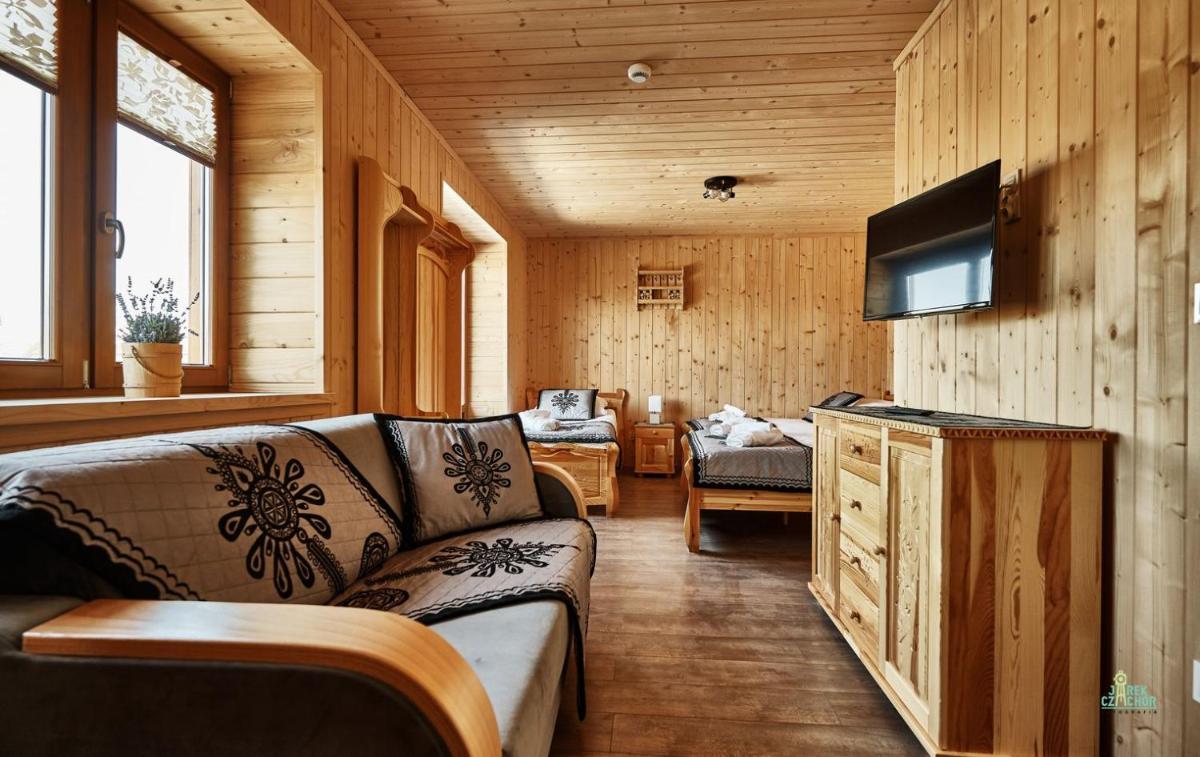 Pod Strumykiem - Housity