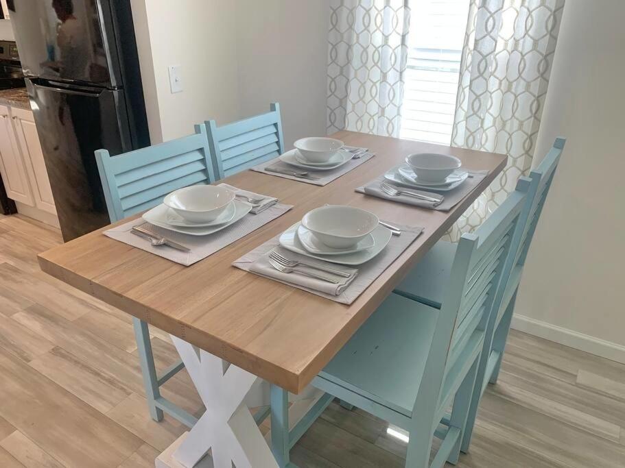 Private Beach Getaway - Housity