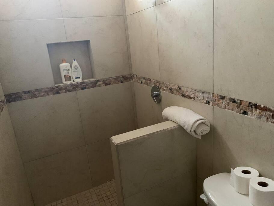 Linda Casa,Comodidad, limpieza - Housity