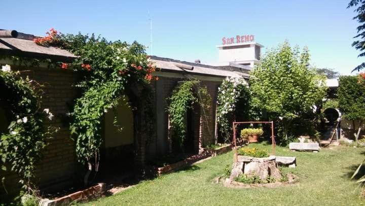 Hostería San Remo - Housity