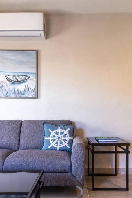 New Home Fully Equipped and waiting for you - Housity