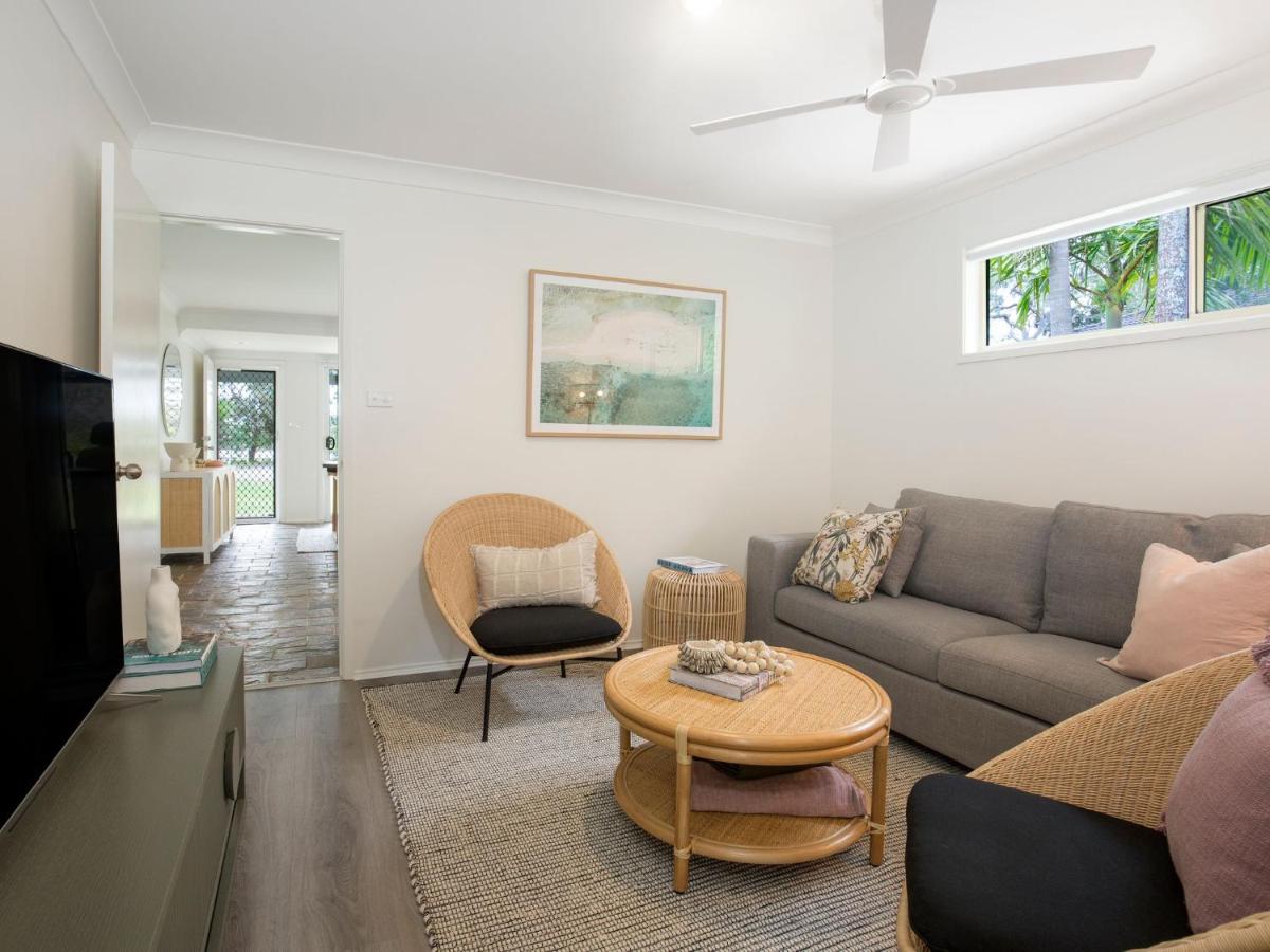 Hanalei I Pet Friendly I Directly Opposite Waterfront - Housity