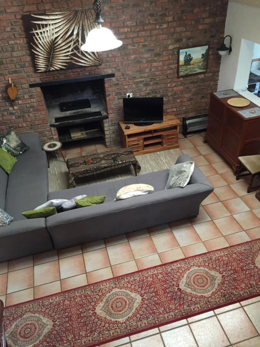 Honey Stone Cottage - Housity