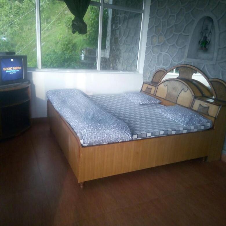 Himalayan Adventure Home Stay Dalhousie - Housity