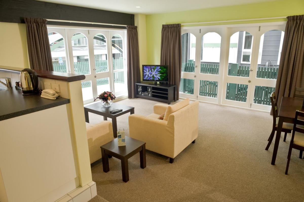 Willis Village - Housity