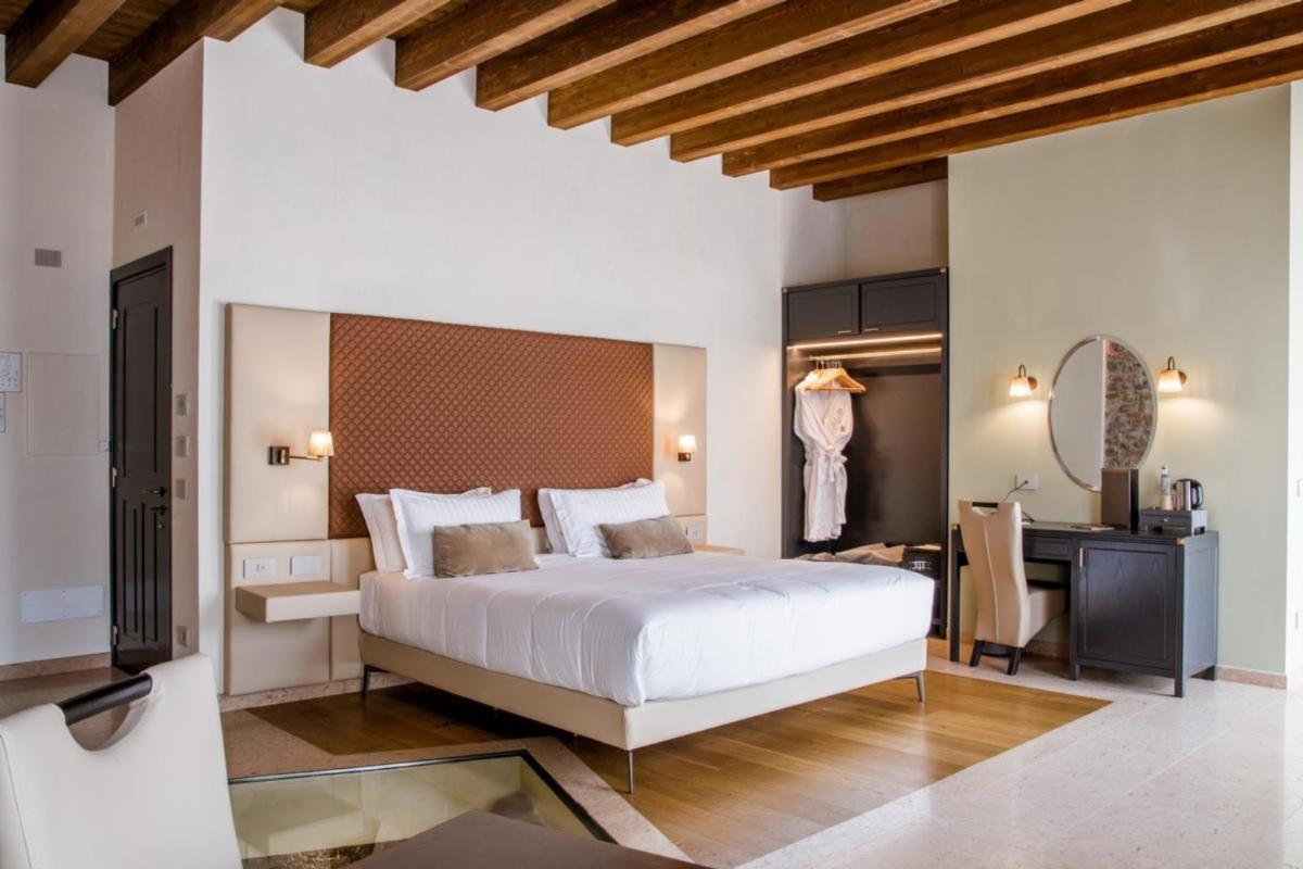 Corte Regia Relais & Spa - Hizvo