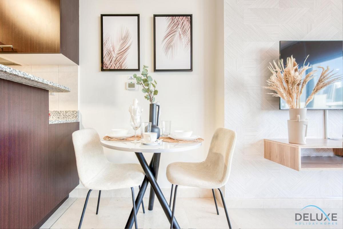 Calm Studio at Sky Gardens DIFC by Deluxe Holiday Homes - Housity