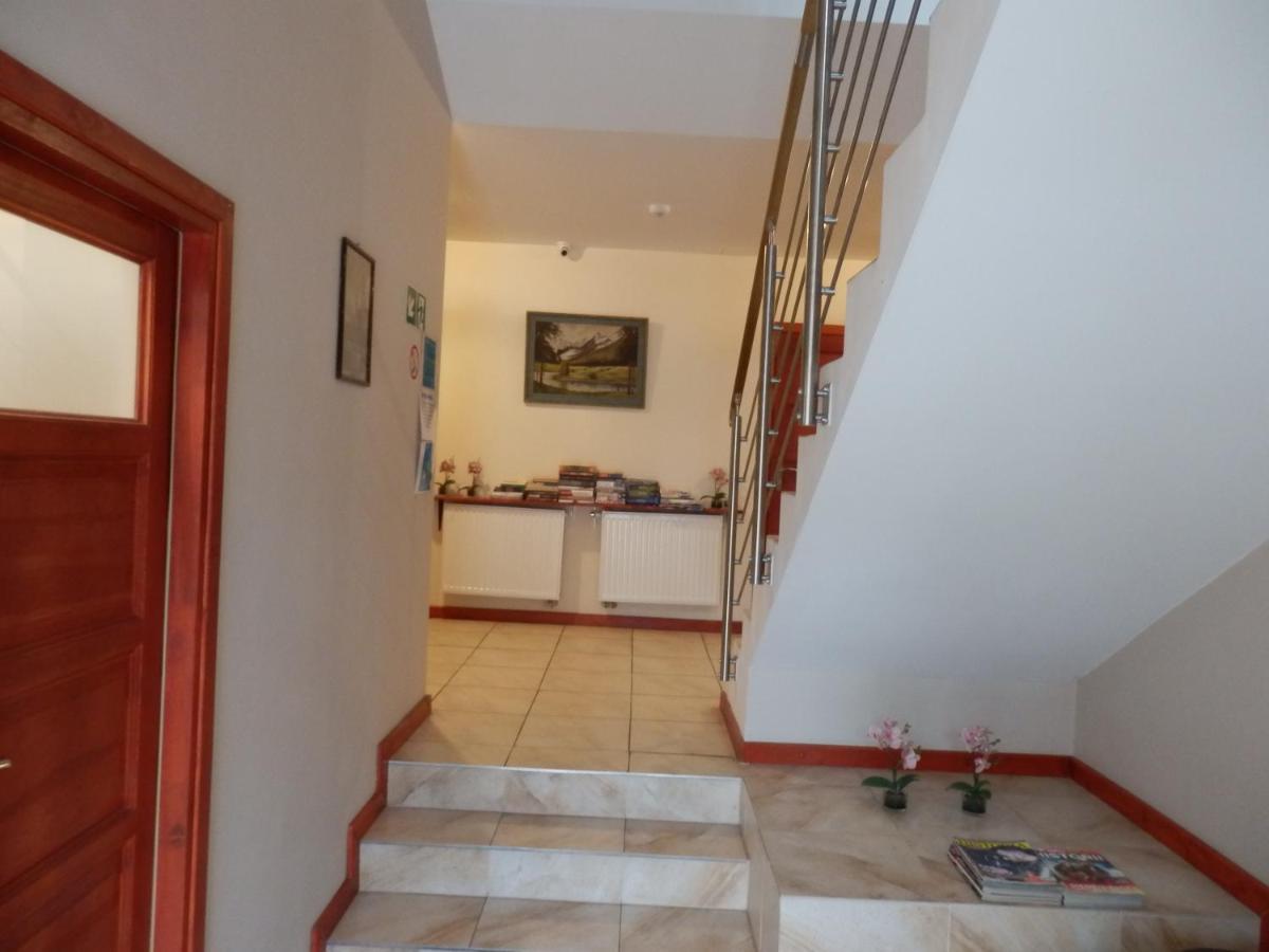 Parkowa Rezydencja Hubal - Housity