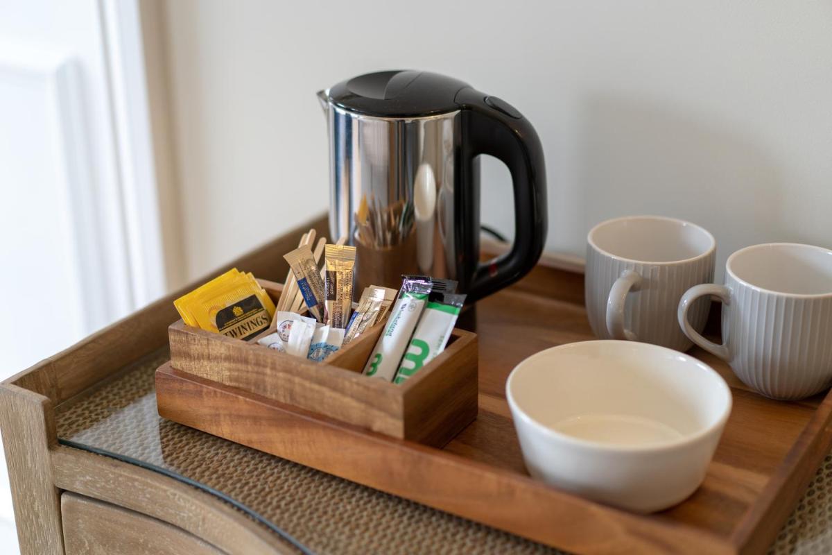 The Ironmongers Boutique accommodation - Housity