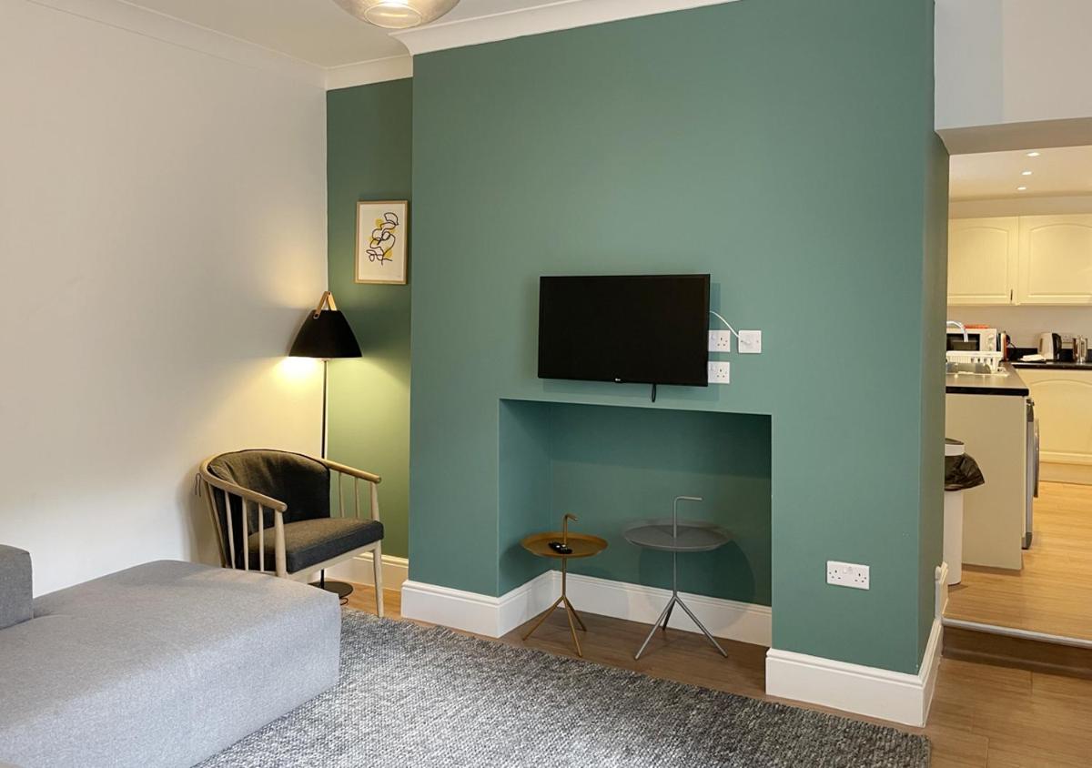 Fairy Glen - Housity