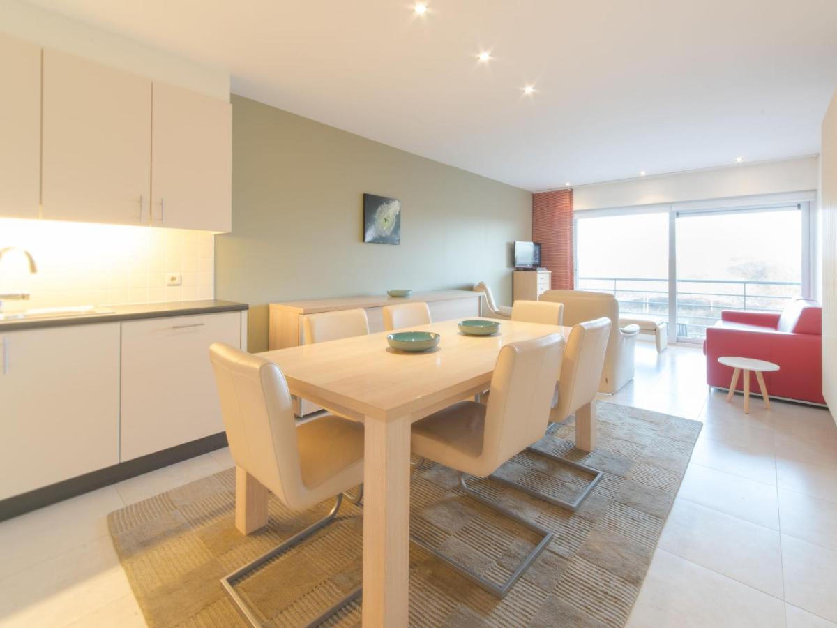 Apartment Seaside 4-02 by Interhome - Housity