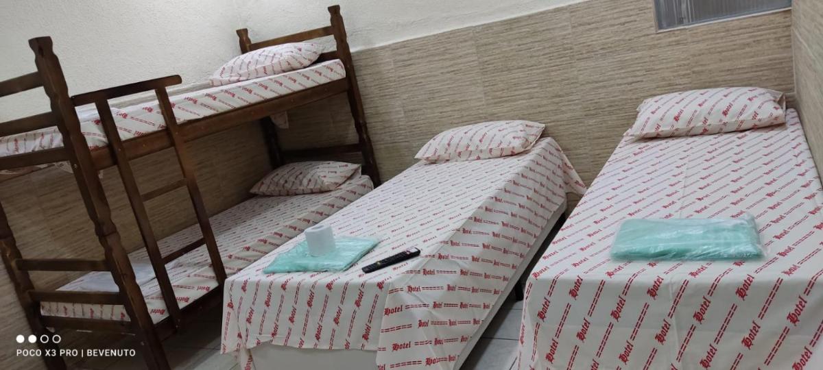 Hotel Curitiba - São Paulo, próximo a Sta Efigênia, 25 de março, Bom Retiro - Housity